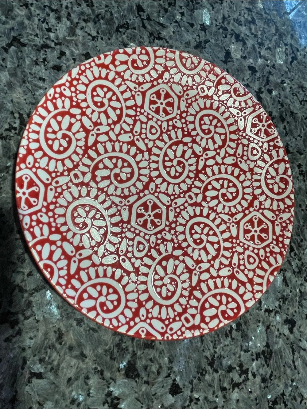 Crate & Barrel Delilah plates set of 2